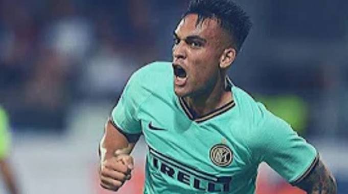 LAUTARO MARTINEZ NA KORAK OD BARSE, MESI SE NE ODBIJA! Inter će teško zadržati Argentinca, koji u Barseloni treba da zameni Suareza!